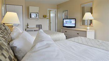 Maple Leaf Motel Inn Towne Осуюс Екстер'єр фото